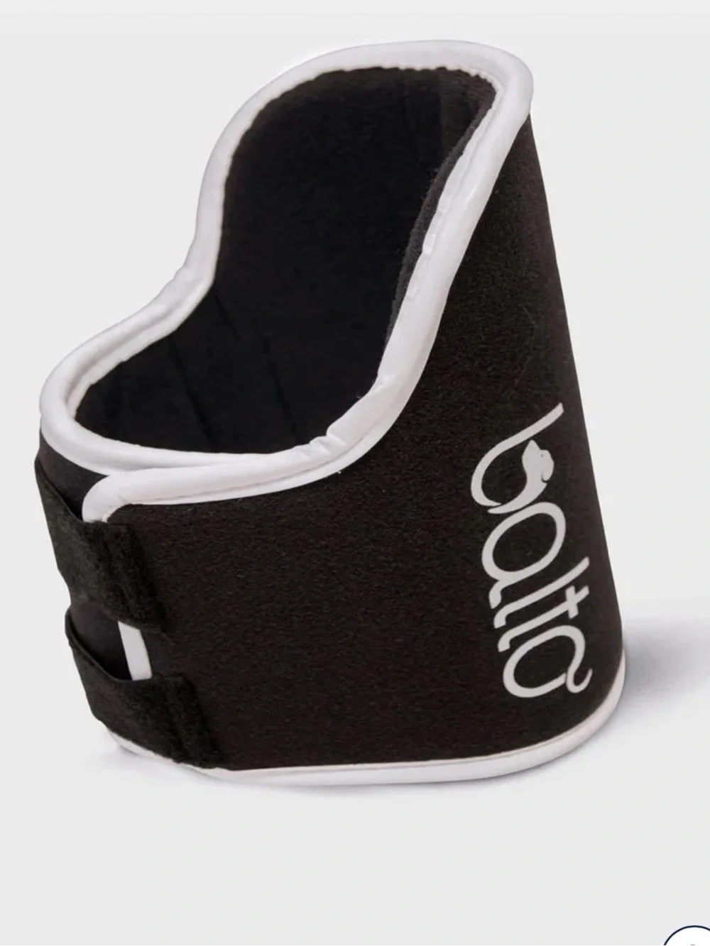 Black Dog Recovery Collar - Supportive Pet Neck Brace